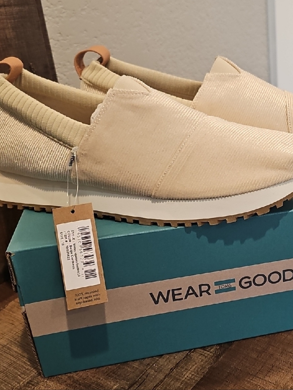 Casual Slip-On Shoes in Cream